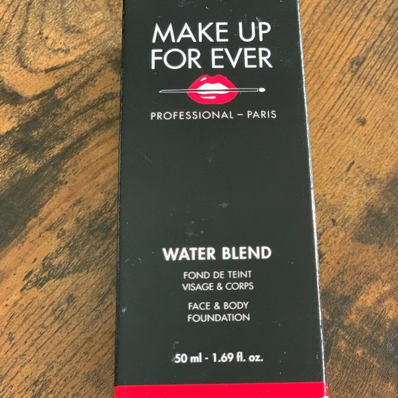 Brand New Make Up For Ever Water Blend Foundation Y315 - Picture 2 of 4